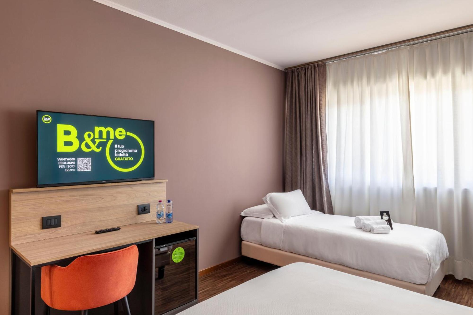 B&B Hotel Cuneo Cristal Dış mekan fotoğraf